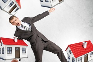 Chạy show thăm nhà