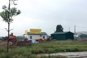 Dự án Khu đô thị Nam Phúc Yên được một số sàn môi giới mở bán ngay cạnh công trình dự án, nhưng chủ đầu tư vẫn bảo không biết!?