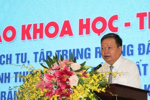 Cảng Quốc tế Vĩnh Tân có ý nghĩa quan trọng đối với hệ thống logistics tại Bình Thuận và cả khu vực Nam Trung bộ, Tây Nguyên. Trong ảnh: Tàu quốc tế Spring Hummer cập Cảng Quốc tế Vĩnh Tân