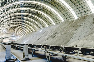 Nhiều dây chuyền sản xuất xi măng đã được doanh nghiệp tự ý nâng công suất so với thiết kế được cấp phép ban đầu.