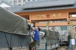 Trong 10 tháng qua, Việt Nam nhập khẩu từ Trung Quốc tới 62 tỷ USD.