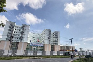 Bệnh viện Đa khoa Kiên Giang đã cơ bản xây dựng xong, chỉ còn chờ lắp đặt thiết bị y tế.