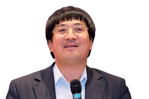 Sao Đỏ Phạm Đình Đoàn: Đi cùng thay vì đối đầu, sao lại không!