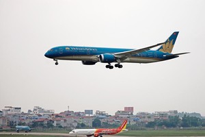 Cuộc đua giành thị phần vận tải hàng không nội địa giữa các hãng bay đang ngày càng quyết liệt. Ảnh: Đ.T
