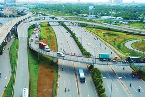 WB nhận định "Mây đen phủ lên kinh tế toàn cầu, song mặt trời vẫn chiếu sáng ở Việt Nam".