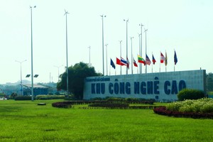 Doanh nghiệp tại SHTP vẫn có nhu cầu  vận chuyển hàng hóa nhằm duy trì hoạt động sản xuất, kinh doanh.