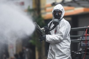 Niềm tin, sự lạc quan và tinh thần tương trợ lẫn nhau là một trong những loại vitamin giúp doanh nghiệp “nâng cao sức đề kháng” của mình.