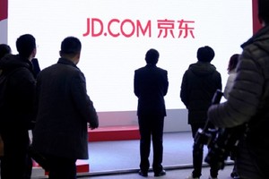 JD.com được cho là đang gấp rút triển khai thương vụ IPO tại Hong Kong trong nửa đầu năm nay. Ảnh: Reuters