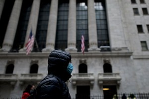 Fed: Nền kinh tế Mỹ sẽ mất hàng năm trời để phục hồi sau dịch COVID-19