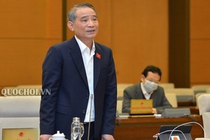 Bí thư Trương Quang Nghĩa giãi bày, mong muốn chuẩn bị thật tốt quy hoạch chung theo nghị quyết 43 của Bộ Chính trị mà nghị quyết về cơ chế đặc thù phát triển cho Thành phố là công cụ quan trọng, như là một sản phẩm để lại cho nhiệm kỳ sau.