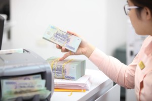 Standard Chartered: Ngân hàng Nhà nước sẽ cắt giảm lãi suất tái cấp vốn xuống còn 4,0%