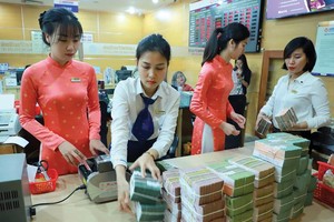 Lãi suất đầu vào rẻ hơn, thanh khoản được hỗ trợ là điều kiện cần thiết để các ngân hàng thương mại bơm vốn rẻ hơn ra thị trường.