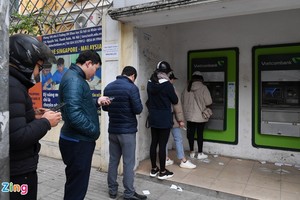 Tiền gửi thanh toán chính là số dư tiền trong tài khoản ngân hàng dùng để chuyển, rút tiền mặt ATM, thanh toán hóa đơn. Ảnh: Việt Hùng.