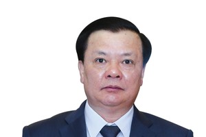 Bộ trưởng Bộ Tài chính Đinh Tiến Dũng.