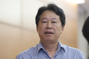 PGS-TS Đinh Văn Nhã, Phó chủ nhiệm Ủy ban Tài chính - Ngân sách của Quốc hội.