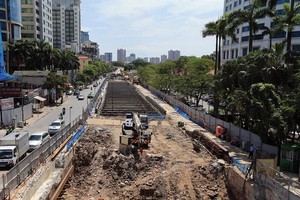 Tiến độ hầu hết các gói thầu xây lắp của Dự án Tuyến metro số 1 Hà Nội đều bị vỡ rất sâu. Ảnh: Đ.T