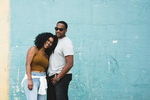 Vợ chồng Julien và Kiersten Saunders. Ảnh: Julien Saunders