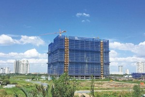 Dự án Q7 Saigon Riverside Complex của Hưng Thịnh Corp đan