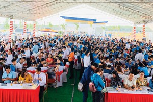 Gần 1.000 khách hàng tìm hiểu cơ hội đầu tư dự án Century City vào cuối tuần 