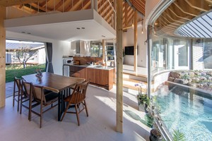 Samdal Oreum House: Vòng tay của mẹ