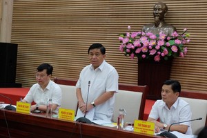Bộ trưởng Nguyễn Chí Dũng: Tìm lời giải cho bài toán phát triển của Nghệ An