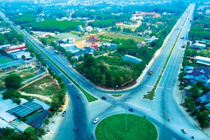 Hạ tầng kết nối với TP.HCM thuận tiện là một trong những điểm cộng với bất động sản Bình Dương. Ảnh: Lê Toàn