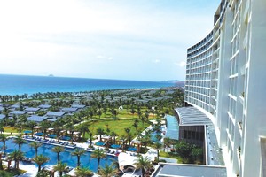 Ngành kinh doanh khách sạn, du lịch gặp khó khăn lớn do đại dịch Covid-29. Ảnh: Lê Toàn