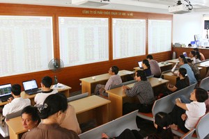 Quý IV/2014, SHS lỗ 20,7 tỷ đồng, cả năm lãi 122 tỷ đồng