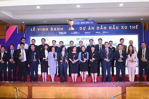 Vinh danh dự án dẫn đầu xu thế và tọa đàm “Nhận diện thị trường bất động sản 2019“