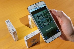 Nghịch lý lắm giấy phép con nhưng vẫn nhiều hàng giả