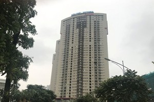 Cư dân "đấu" với ban quản trị do chính mình bầu, chuyện ngược đời ở The  Văn Phú Victoria