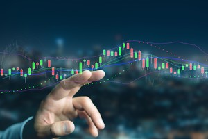 Cổ phiếu doanh nghiệp du lịch cũng chịu ảnh hưởng của dịch Covid-19. Ảnh: Shutterstock.