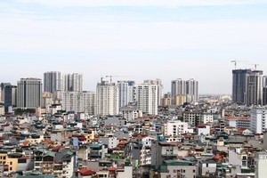 Nguồn cung nhà ở tại Thủ đô đang suy yếu mạnh trong vài năm qua. Ảnh: Thành Nguyễn.