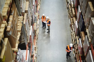 Việt Nam có ưu thế cạnh tranh về giá thuê khu công nghiệp. Ảnh: Shutterstock.