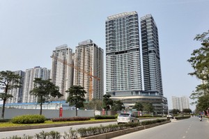 Giá các chung cư mở bán mới đang ở mức rất cao, phổ biến từ 60 triệu/m2. Ảnh: Bình Minh.