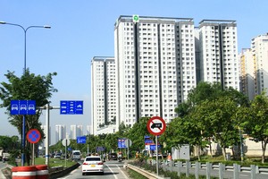 Nguồn cung nhà ở tại TP.HCM đang suy giảm nghiêm trọng do vướng pháp lý. Ảnh: Bình Minh.