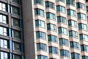 Bất động sản cho thuê đang là phân khúc được nhiều nhà đầu tư hướng tới, nhưng hành lang pháp lý vẫn còn những khoảng trống lớn. Ảnh: Bình Minh.