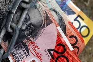 Với thủ đoạn chịu lỗ bán xe giá rẻ, siêu lừa đã lấy được 40 tỷ đồng  tiền đặt cọc mua xe từ 28 người bị hại 