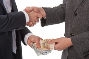 Tổng số tiền các nhân viên nhà thầu JTC chuyển trong vụ hối lộ này là khoảng 11 tỷ đồng