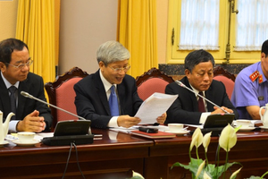 Hoãn thi hành Bộ luật hình sự, chờ Quốc hội sửa luật