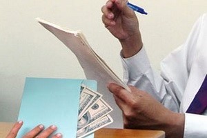 Cựu giáo viên trung học tại Quốc Oai (Hà Nội) lừa “chạy biên chế” lĩnh án 11 năm tù