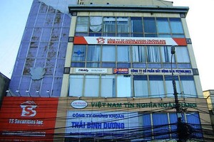 Tạm hoãn phiên phúc thẩm xét xử cựu Tổng giám đốc Chứng khoán Trường Sơn kêu oan