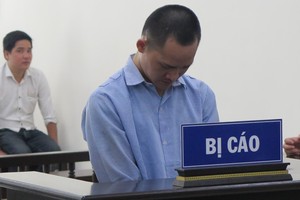 Búa và dao đục được két chống trộm lấy hơn 3,5 tỷ đồng, lĩnh án 9 năm tù