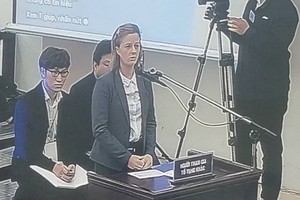 Bà Kolmakova Ekaterina, vợ bị cáo Phạm Nhật Vũ