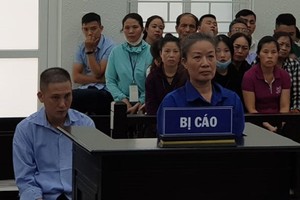 Hà Nội: Cán bộ ngân hàng giúp khách hàng lập hồ sơ khống chiếm đoạt tiền của ngân hàng