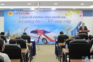 Gần 20 khách hàng đã trúng thưởng “Quà sung túc - Tết sum vầy” của VietBank