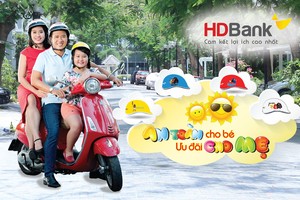 Gửi tiết kiệm HDBank được tăng mũ bảo hiểm cho bé