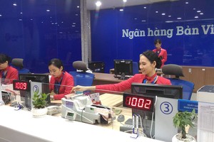 Lợi nhuận ngân hàng tích cực trong nửa đầu năm 