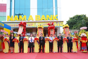 Nam A Bank tiếp tục khai trương phòng giao dịch tại Cần Thơ