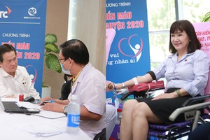 Chương trình nhận được sự quan tâm và tham gia hiến máu của ông Đặng Văn Thành - Chủ tịch Tập đoàn và bà Huỳnh Bích Ngọc - Phó Chủ tịch Thường trực Tập đoàn, hai Nhà sáng lập của Tập đoàn TTC.